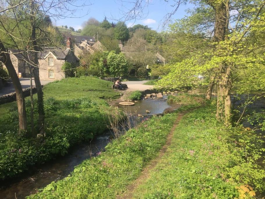 Duck Cottage Milldale Alstonefield Peak District Alstonfield Exterior photo